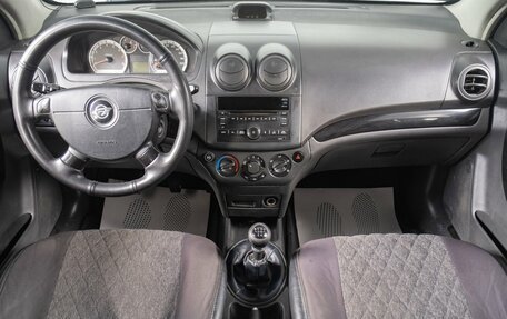 Ravon Nexia R3, 2017 год, 629 000 рублей, 11 фотография