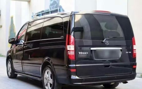Mercedes-Benz Viano, 2013 год, 2 250 000 рублей, 3 фотография