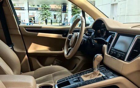 Porsche Macan I рестайлинг, 2014 год, 2 900 000 рублей, 15 фотография