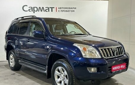 Toyota Land Cruiser Prado 120 рестайлинг, 2005 год, 1 900 000 рублей, 1 фотография