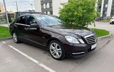 Mercedes-Benz E-Класс, 2011 год, 1 333 333 рублей, 1 фотография