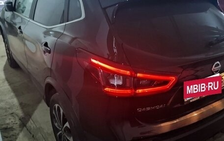 Nissan Qashqai, 2021 год, 2 000 000 рублей, 4 фотография