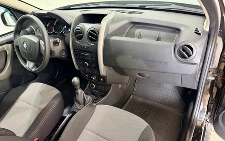 Renault Duster I рестайлинг, 2016 год, 1 370 000 рублей, 13 фотография