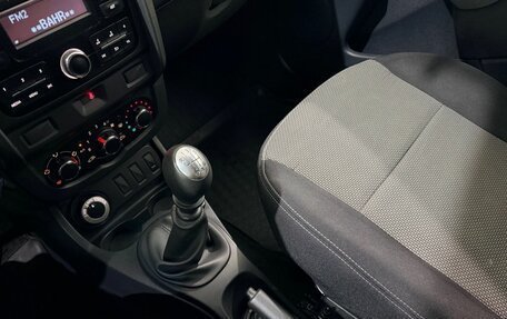 Renault Duster I рестайлинг, 2016 год, 1 370 000 рублей, 19 фотография