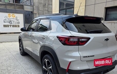 Chevrolet TrailBlazer, 2023 год, 1 700 000 рублей, 2 фотография