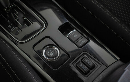 Mitsubishi Outlander III рестайлинг 3, 2020 год, 2 010 000 рублей, 16 фотография