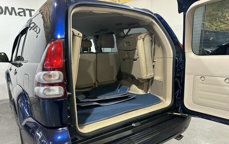 Toyota Land Cruiser Prado 120 рестайлинг, 2005 год, 1 900 000 рублей, 9 фотография