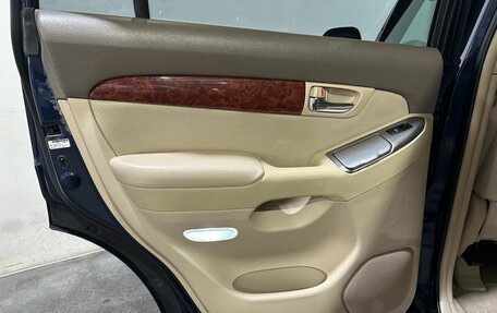 Toyota Land Cruiser Prado 120 рестайлинг, 2005 год, 1 900 000 рублей, 11 фотография