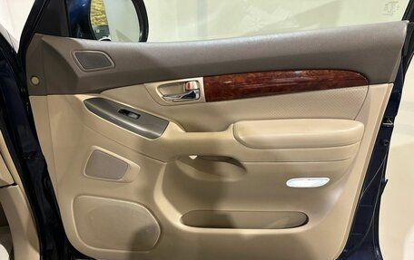 Toyota Land Cruiser Prado 120 рестайлинг, 2005 год, 1 900 000 рублей, 15 фотография