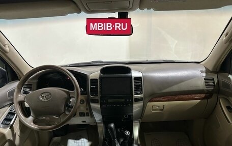 Toyota Land Cruiser Prado 120 рестайлинг, 2005 год, 1 900 000 рублей, 18 фотография