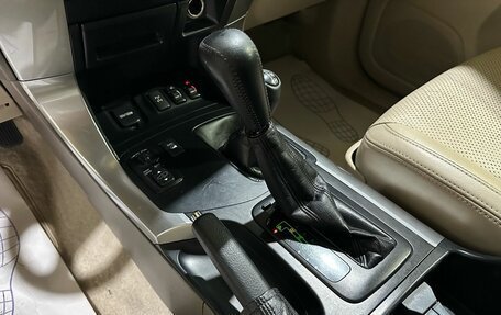 Toyota Land Cruiser Prado 120 рестайлинг, 2005 год, 1 900 000 рублей, 27 фотография