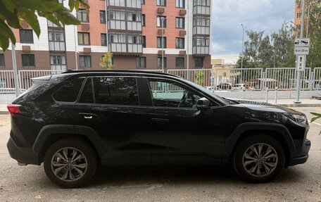 Toyota RAV4, 2023 год, 3 550 000 рублей, 5 фотография