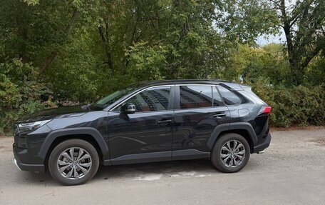 Toyota RAV4, 2023 год, 3 550 000 рублей, 6 фотография