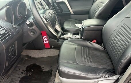 Toyota Land Cruiser Prado 150 рестайлинг 2, 2011 год, 2 500 000 рублей, 6 фотография