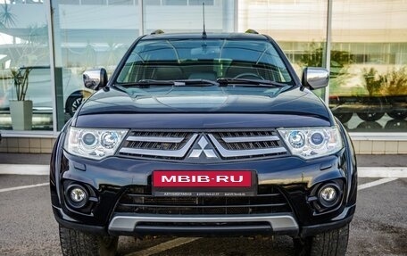 Mitsubishi Pajero Sport II рестайлинг, 2014 год, 2 048 000 рублей, 2 фотография