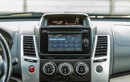 Mitsubishi Pajero Sport II рестайлинг, 2014 год, 2 048 000 рублей, 20 фотография