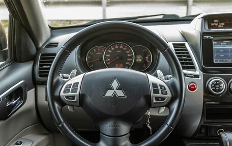 Mitsubishi Pajero Sport II рестайлинг, 2014 год, 2 048 000 рублей, 17 фотография