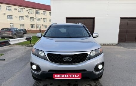 KIA Sorento II рестайлинг, 2011 год, 1 800 000 рублей, 2 фотография