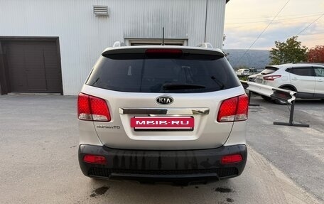 KIA Sorento II рестайлинг, 2011 год, 1 800 000 рублей, 5 фотография