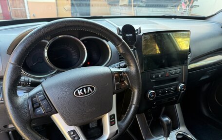 KIA Sorento II рестайлинг, 2011 год, 1 800 000 рублей, 8 фотография