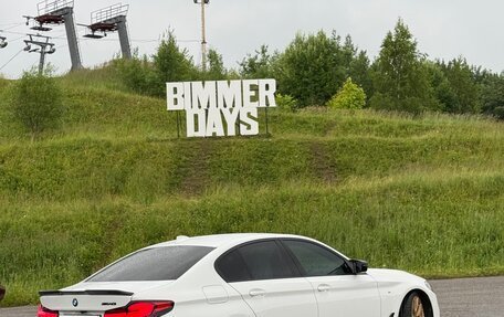 BMW 5 серия, 2018 год, 5 000 000 рублей, 3 фотография