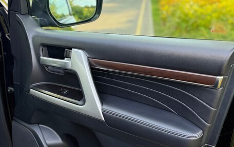 Toyota Land Cruiser 200, 2019 год, 8 500 000 рублей, 11 фотография