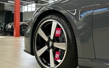 Porsche 911, 2024 год, 16 900 000 рублей, 10 фотография