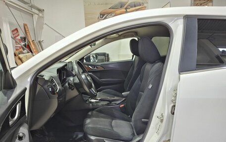 Mazda 3, 2014 год, 1 390 000 рублей, 17 фотография