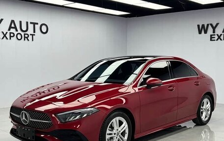 Mercedes-Benz A-Класс, 2023 год, 2 560 000 рублей, 1 фотография
