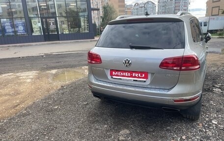 Volkswagen Touareg III, 2015 год, 2 430 000 рублей, 7 фотография