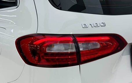 Mercedes-Benz B-Класс, 2022 год, 1 850 000 рублей, 7 фотография