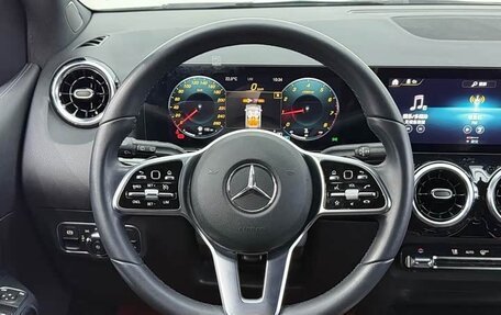 Mercedes-Benz B-Класс, 2022 год, 1 850 000 рублей, 11 фотография