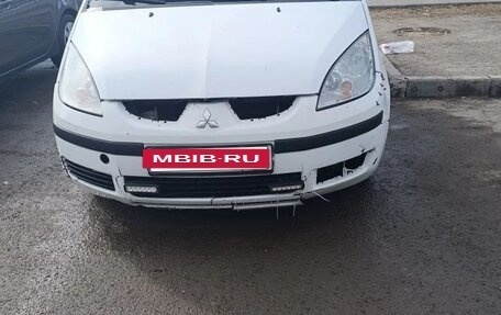 Mitsubishi Colt VI рестайлинг, 2008 год, 280 000 рублей, 2 фотография