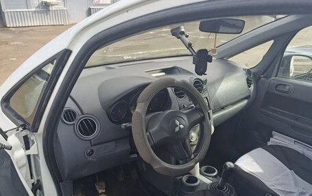 Mitsubishi Colt VI рестайлинг, 2008 год, 280 000 рублей, 8 фотография