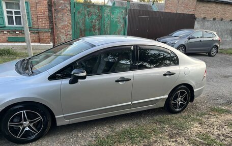 Honda Civic VIII, 2007 год, 570 000 рублей, 3 фотография