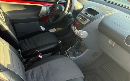 Toyota Aygo II, 2009 год, 395 000 рублей, 18 фотография