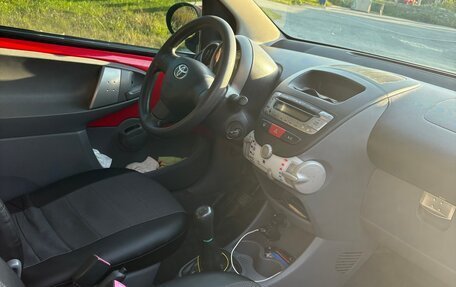Toyota Aygo II, 2009 год, 395 000 рублей, 17 фотография