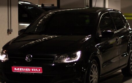 Volkswagen Polo VI (EU Market), 2012 год, 880 000 рублей, 1 фотография