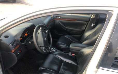 Toyota Avensis III рестайлинг, 2007 год, 700 000 рублей, 6 фотография