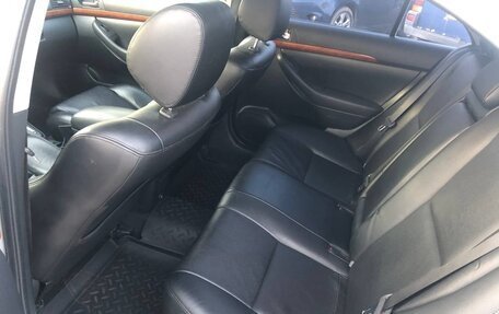 Toyota Avensis III рестайлинг, 2007 год, 700 000 рублей, 8 фотография