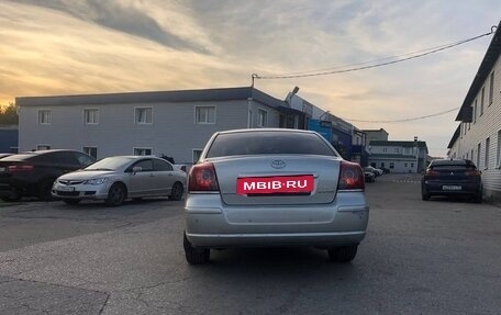 Toyota Avensis III рестайлинг, 2007 год, 700 000 рублей, 4 фотография
