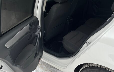 Volkswagen Golf VI, 2011 год, 820 000 рублей, 4 фотография