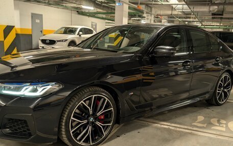 BMW 5 серия, 2021 год, 5 296 000 рублей, 1 фотография