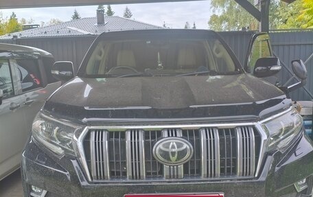 Toyota Land Cruiser Prado 150 рестайлинг 2, 2018 год, 4 050 000 рублей, 1 фотография