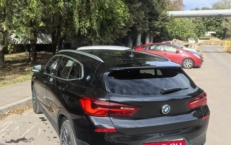 BMW X2, 2018 год, 2 700 000 рублей, 2 фотография