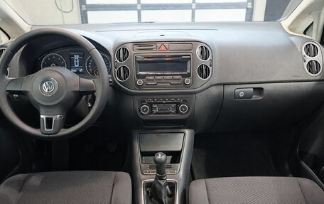 Volkswagen Golf Plus II, 2011 год, 680 000 рублей, 10 фотография
