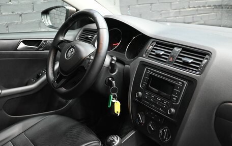 Volkswagen Jetta VI, 2015 год, 1 220 000 рублей, 16 фотография