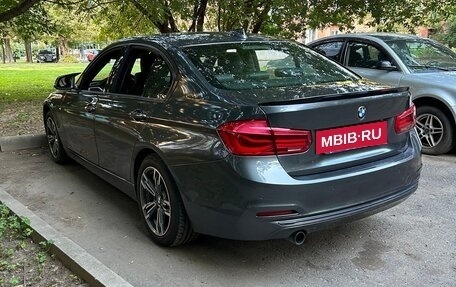 BMW 3 серия, 2017 год, 900 000 рублей, 6 фотография