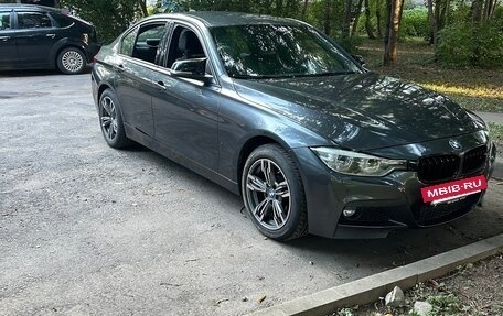 BMW 3 серия, 2017 год, 900 000 рублей, 11 фотография