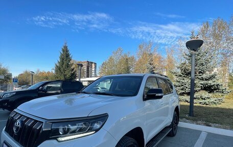 Toyota Land Cruiser Prado 150 рестайлинг 2, 2021 год, 6 500 000 рублей, 5 фотография